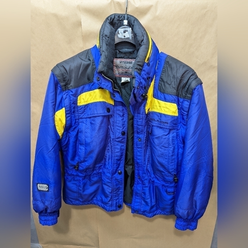 Couloir "Vitesse"  women's blue Ski Jacket Zippered Pockets Hood in collar Size